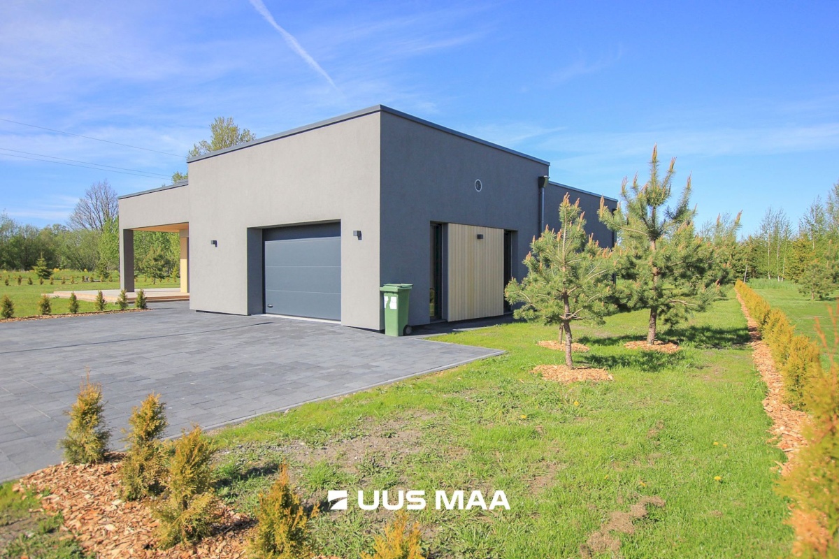 Tori vald, Nurme küla, Köömne tn 4