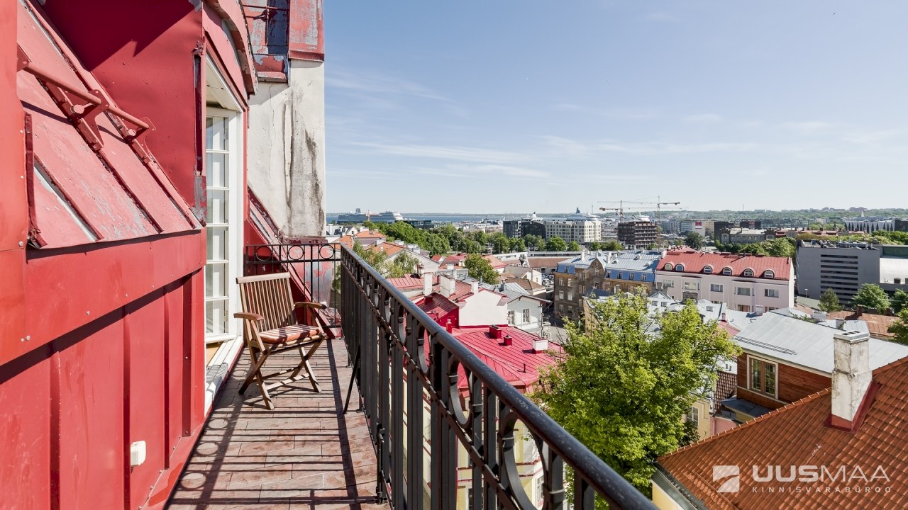 Tallinn, Kesklinna linnaosa, Pikk 40