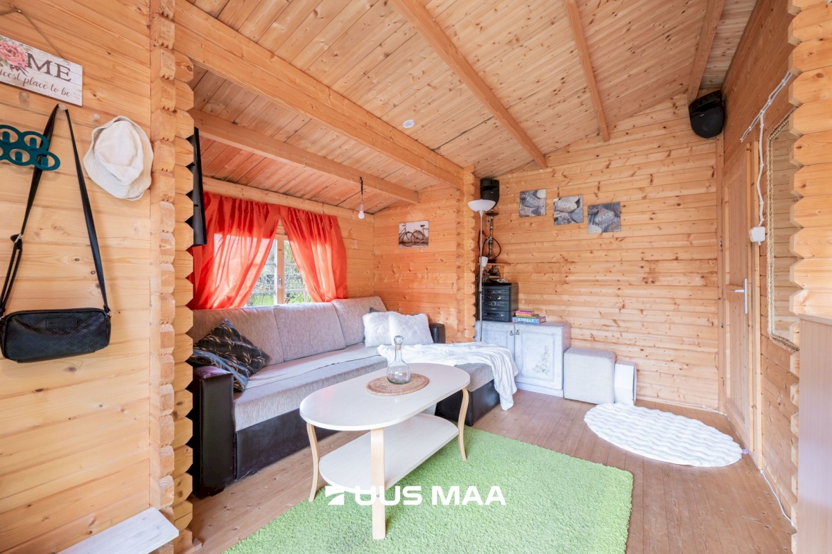 Saku vald, Roobuka küla, Restauraatori tee 2