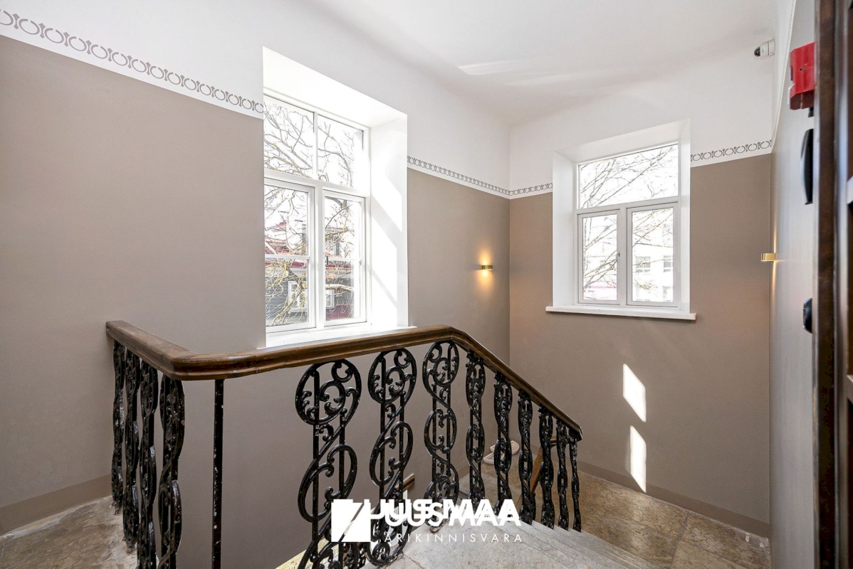 Tallinn, Kesklinna linnaosa, Narva mnt 36