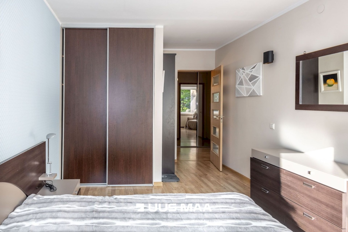 Tartu linn, Tartu linn, Kesklinn, Toometaguse, Struve tn 8a