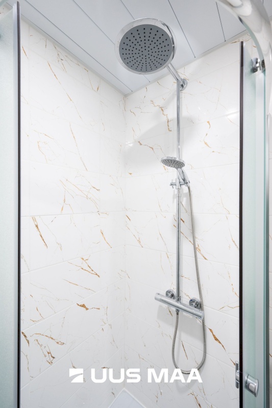 Tallinn, Lasnamäe linnaosa, Punane 13