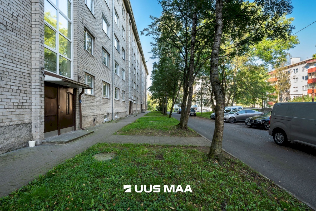 Tallinn, Lasnamäe linnaosa, Punane 13