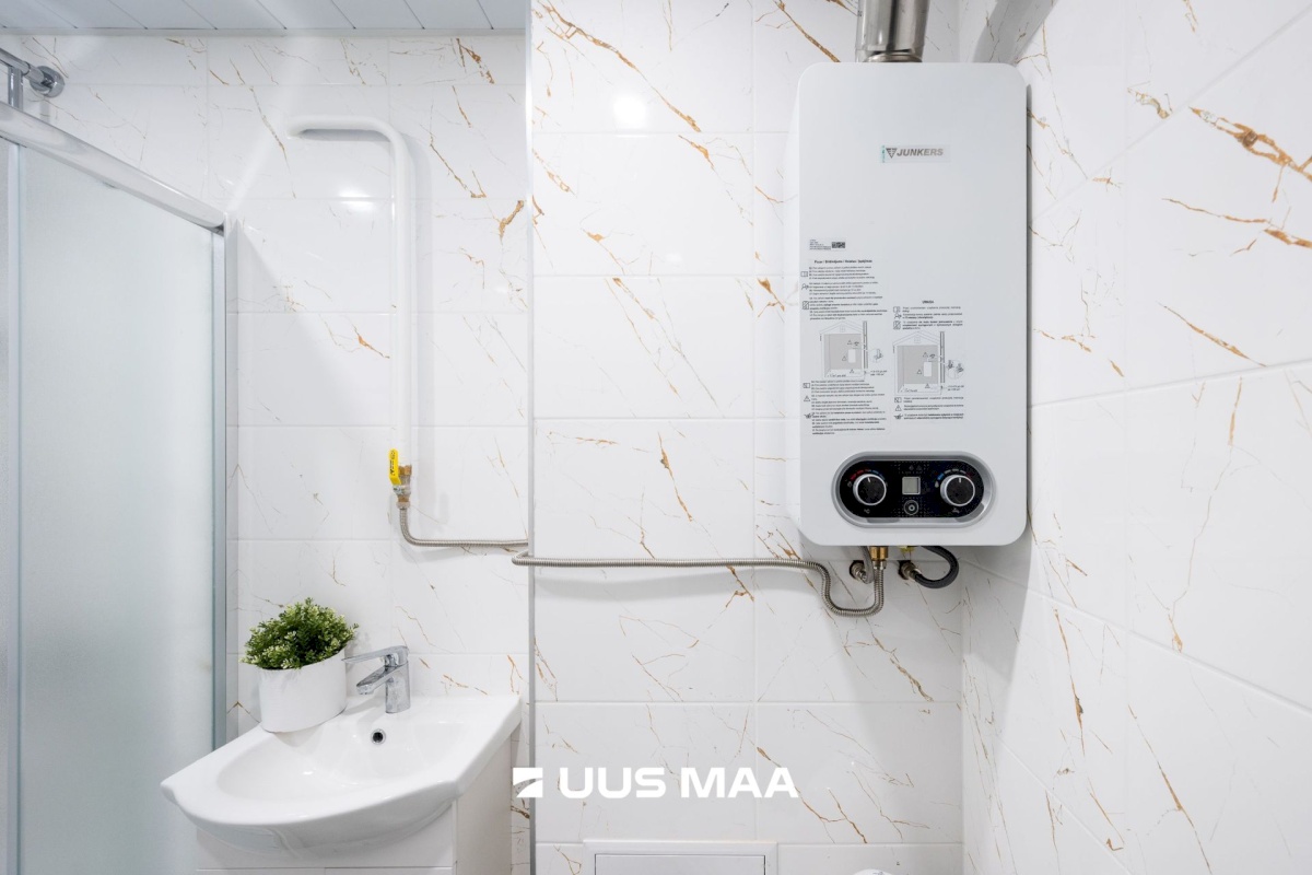 Tallinn, Lasnamäe linnaosa, Punane 13