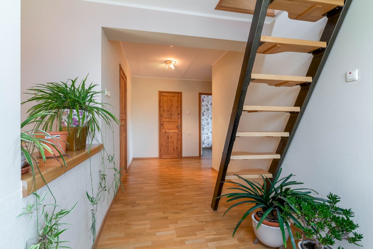 Põltsamaa vald, Põltsamaa linn, Põhja-Kaare tn 21