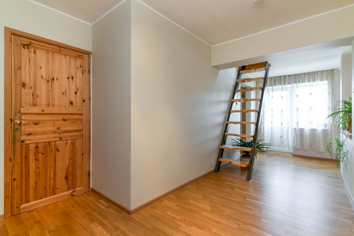 Põltsamaa vald, Põltsamaa linn, Põhja-Kaare tn 21