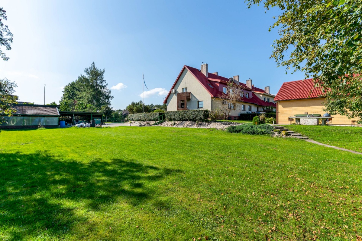 Põltsamaa vald, Põltsamaa linn, Põhja-Kaare tn 21