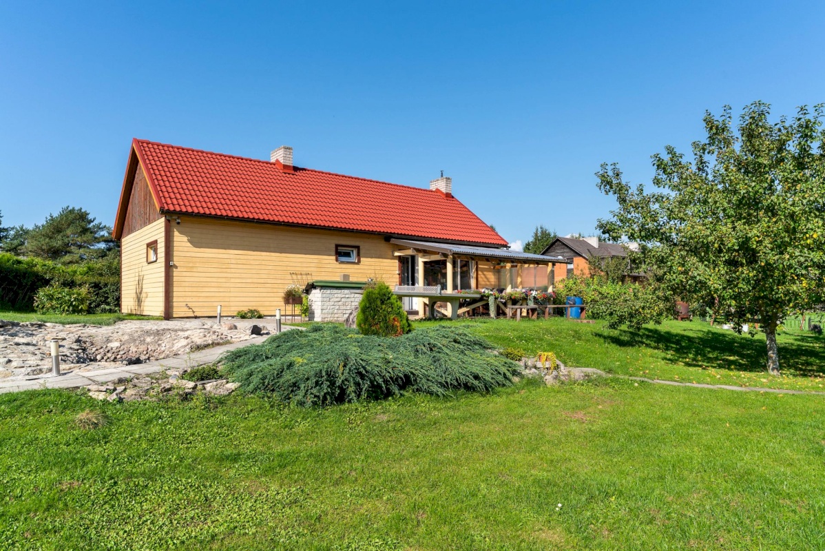 Põltsamaa vald, Põltsamaa linn, Põhja-Kaare tn 21