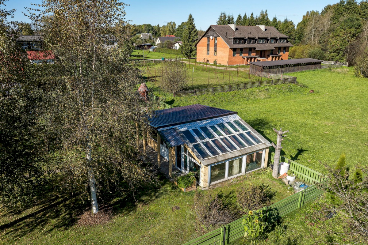 Põltsamaa vald, Põltsamaa linn, Põhja-Kaare tn 21