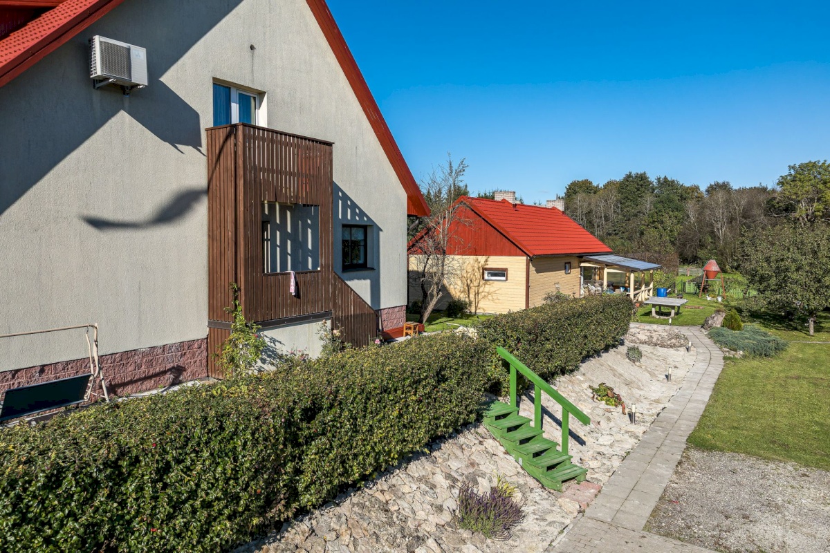 Põltsamaa vald, Põltsamaa linn, Põhja-Kaare tn 21