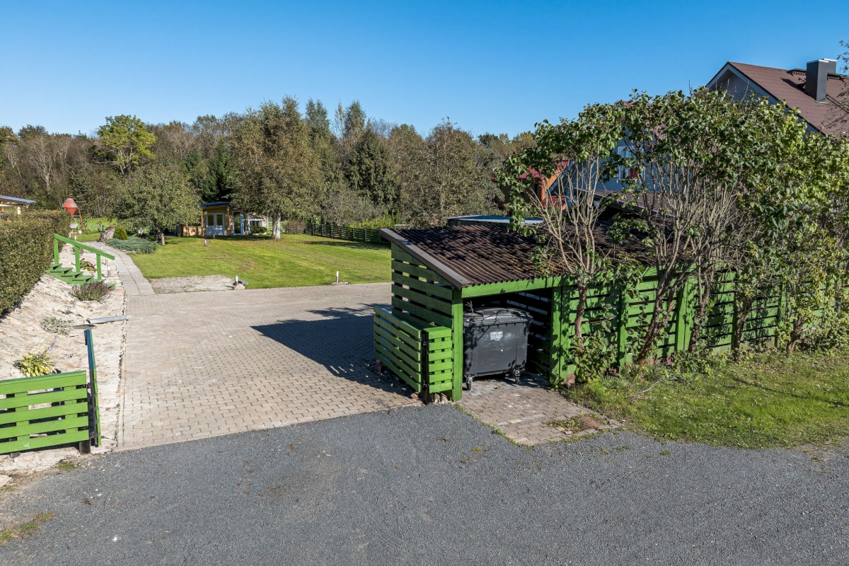 Põltsamaa vald, Põltsamaa linn, Põhja-Kaare tn 21