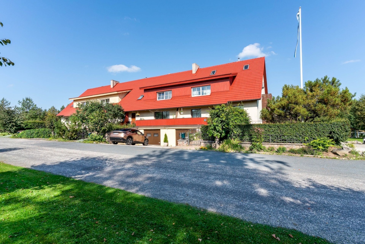 Põltsamaa vald, Põltsamaa linn, Põhja-Kaare tn 21