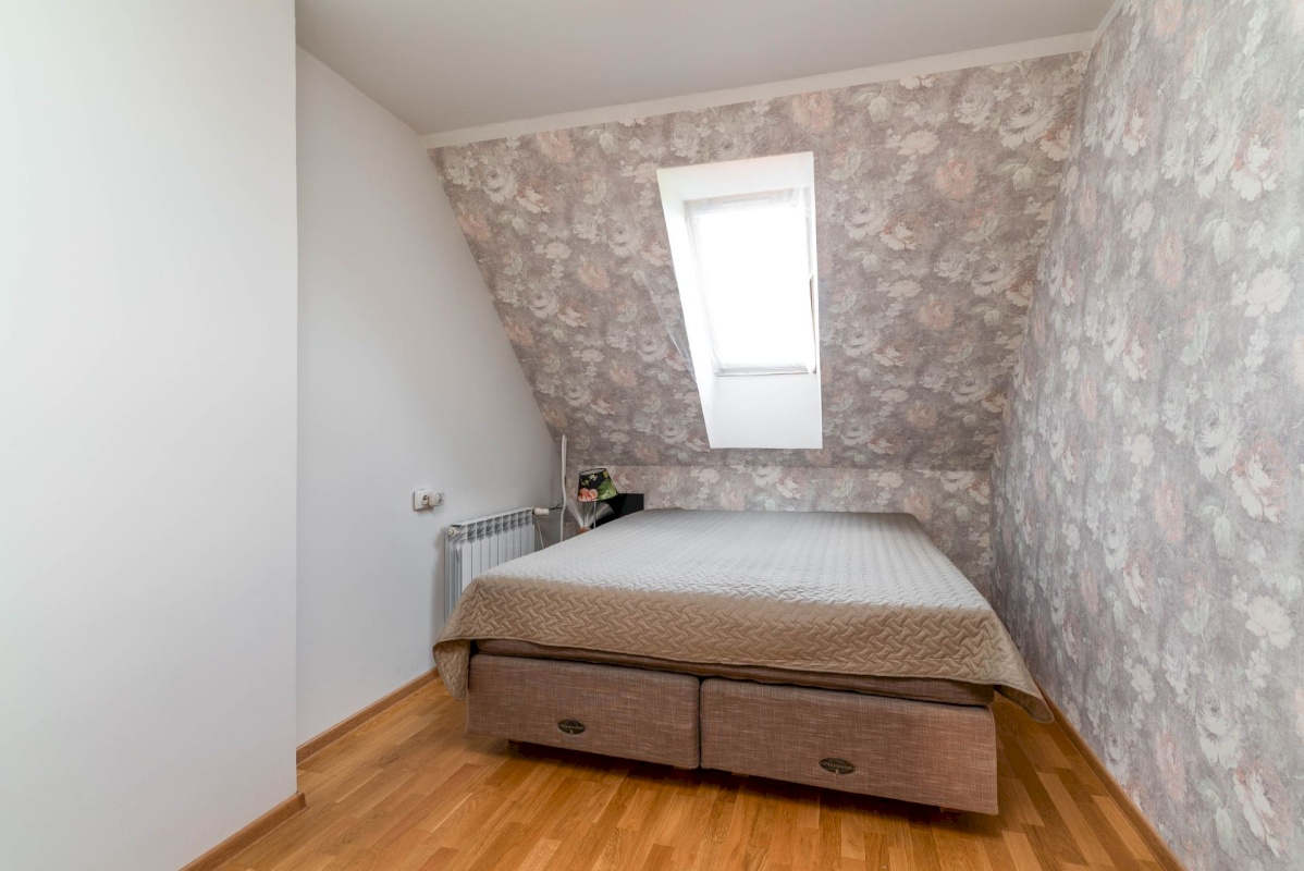 Põltsamaa vald, Põltsamaa linn, Põhja-Kaare tn 21