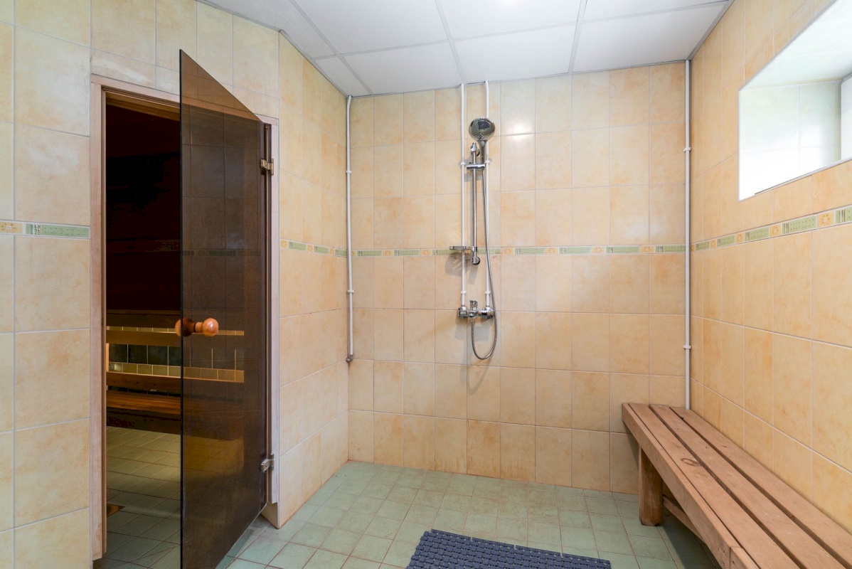 Põltsamaa vald, Põltsamaa linn, Põhja-Kaare tn 21