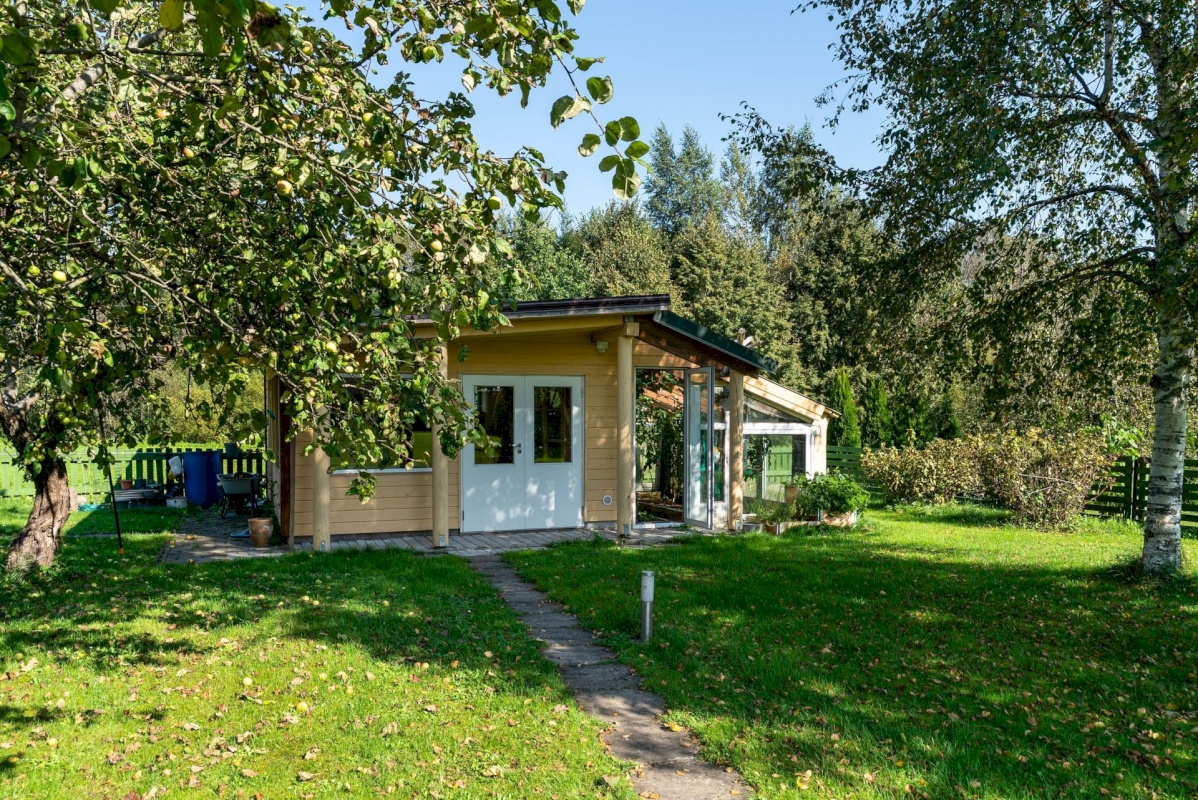 Põltsamaa vald, Põltsamaa linn, Põhja-Kaare tn 21