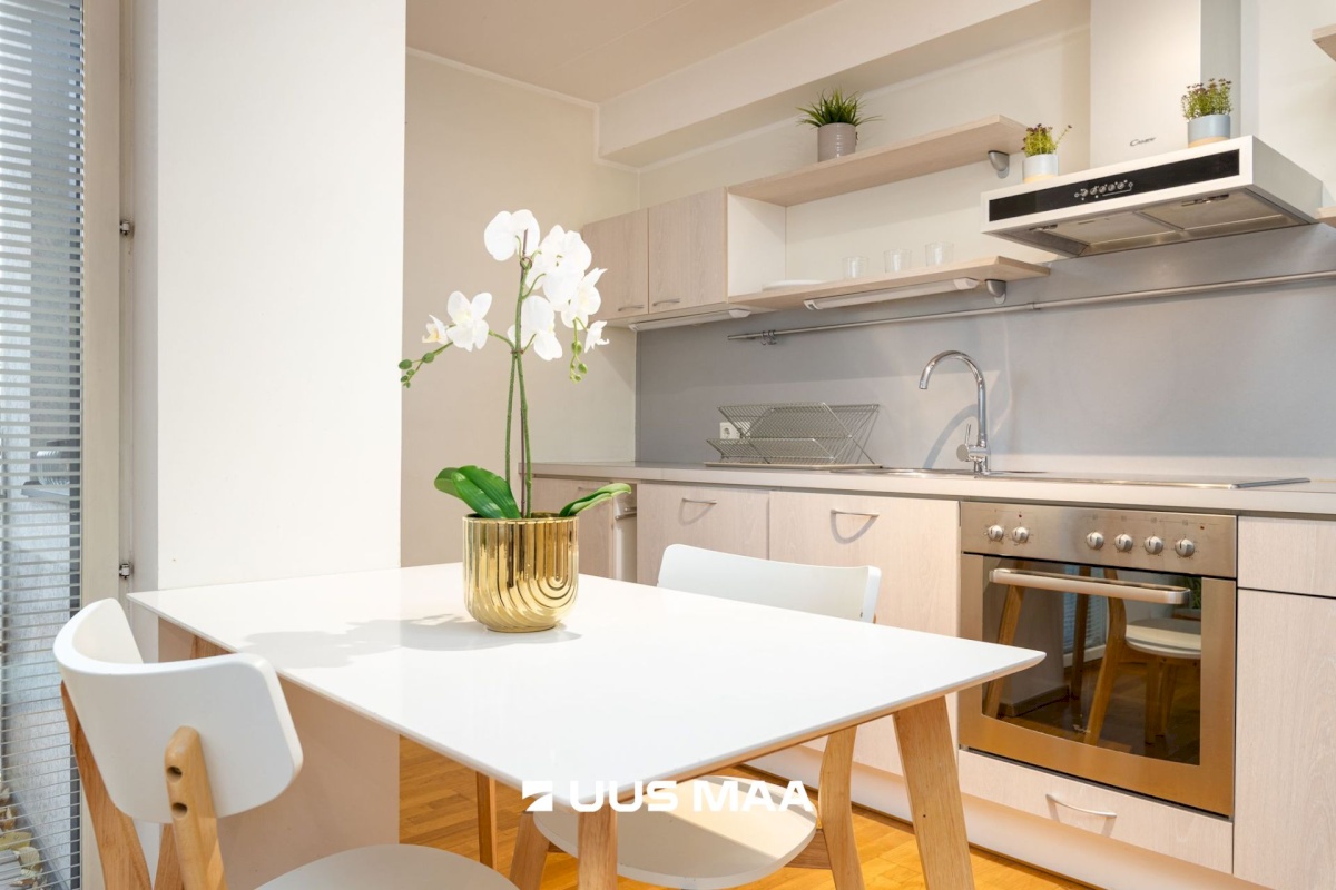 Tallinn, Kesklinna linnaosa, Kadriorg, J.Köleri 13