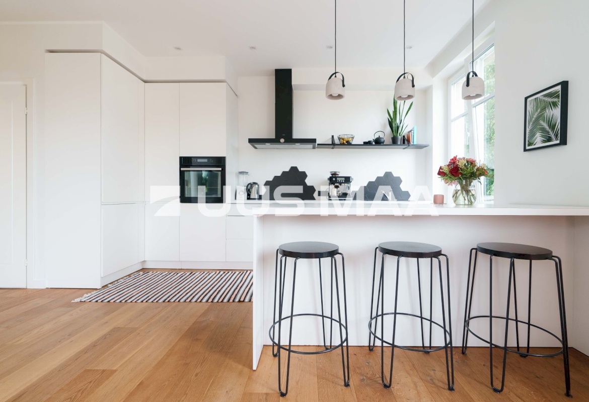 Tallinn, Kesklinna linnaosa, Pärnu mnt 62a