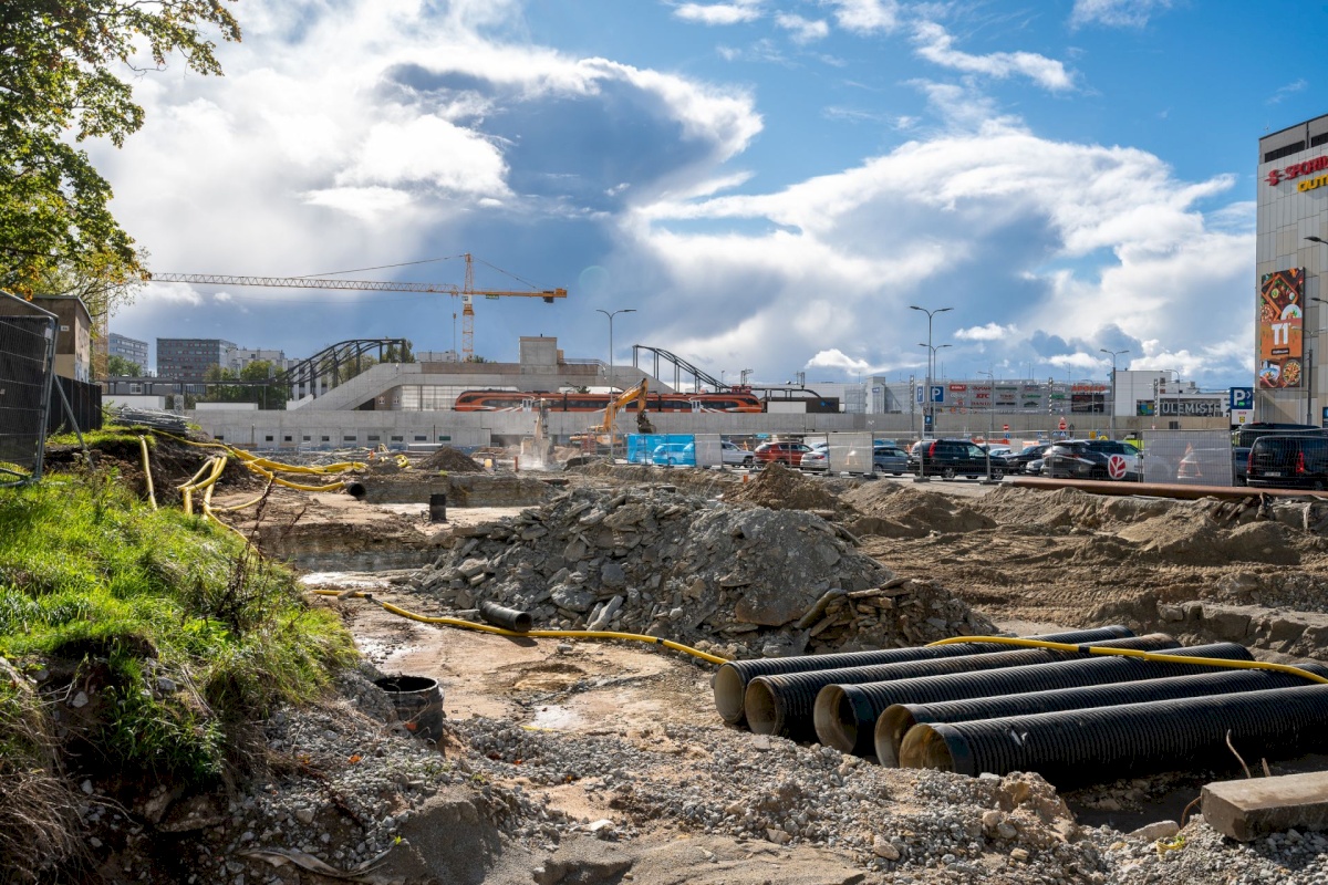 Tallinn, Lasnamäe linnaosa, Ülemiste, Peterburi tee 4