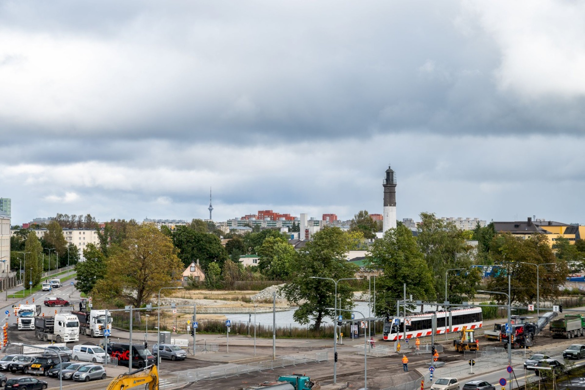 Tallinn, Lasnamäe linnaosa, Ülemiste, Peterburi tee 4