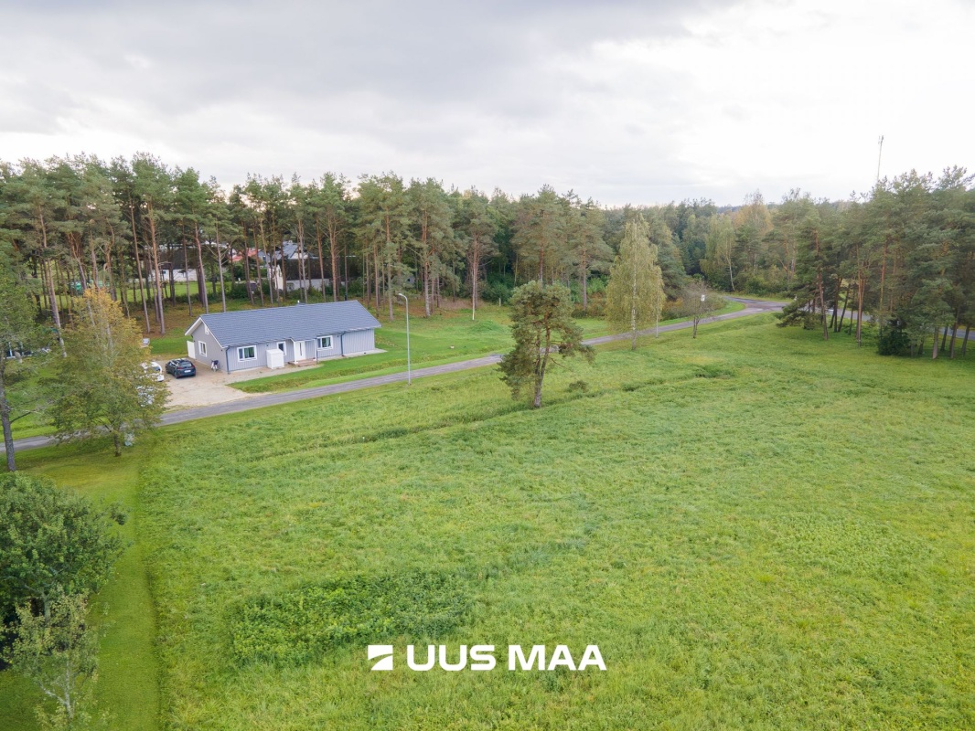 Saaremaa vald, Valjala alevik, Varju 10a