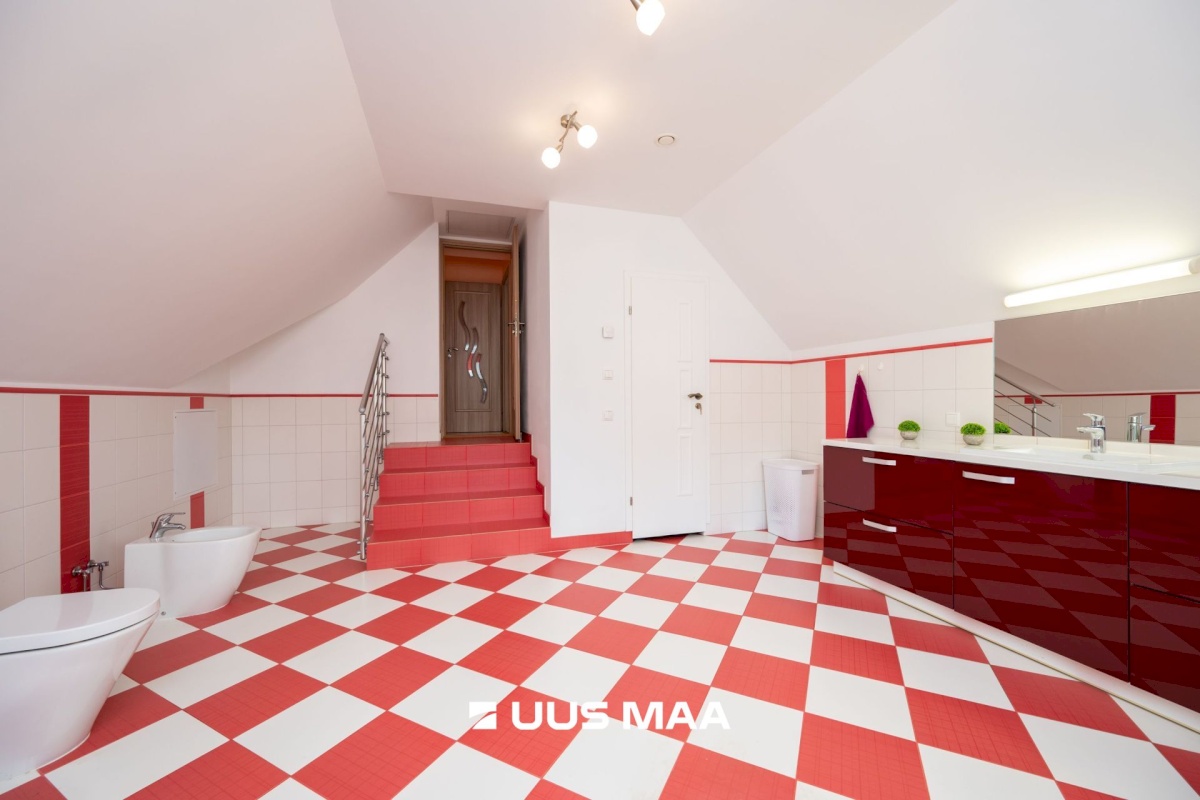 Kuusalu vald, Kuusalu alevik, Kuuse 6