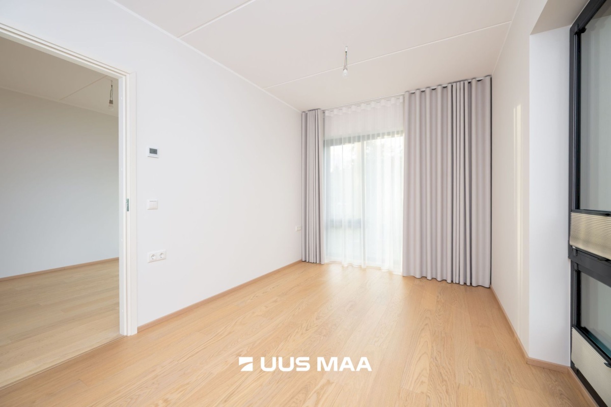 Keila linn, Paldiski mnt 14-11