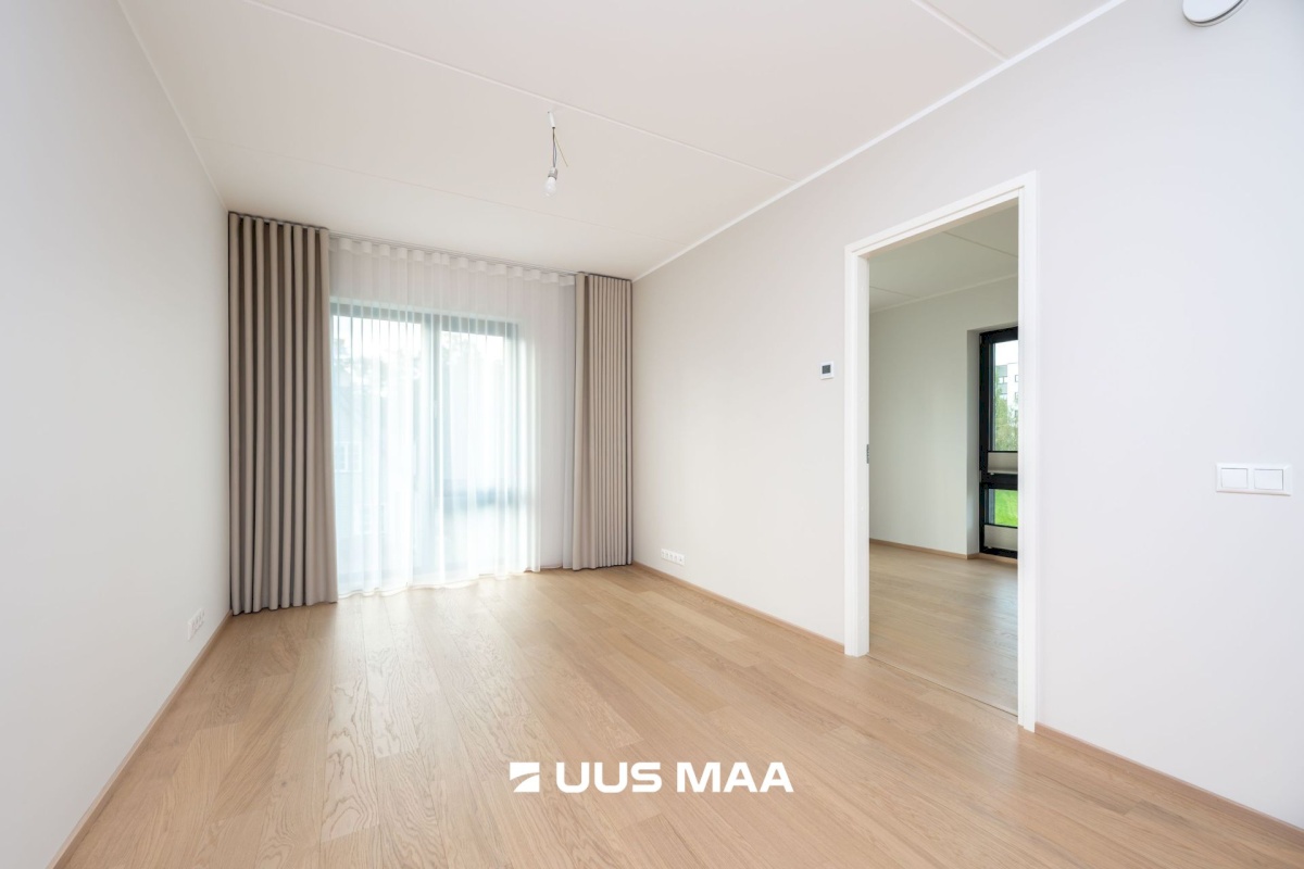 Keila linn, Paldiski mnt 14-11