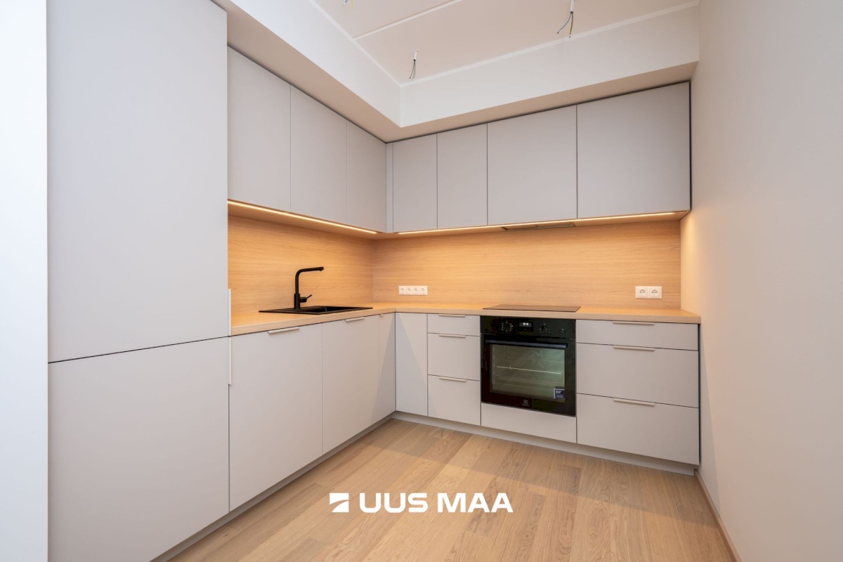 Keila linn, Paldiski mnt 14-11