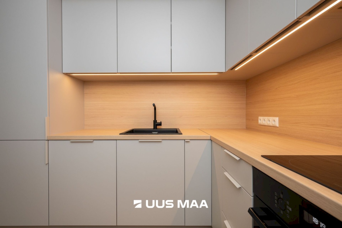 Keila linn, Paldiski mnt 14-11