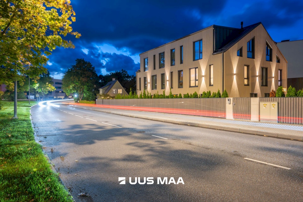 Keila linn, Paldiski mnt 14-11