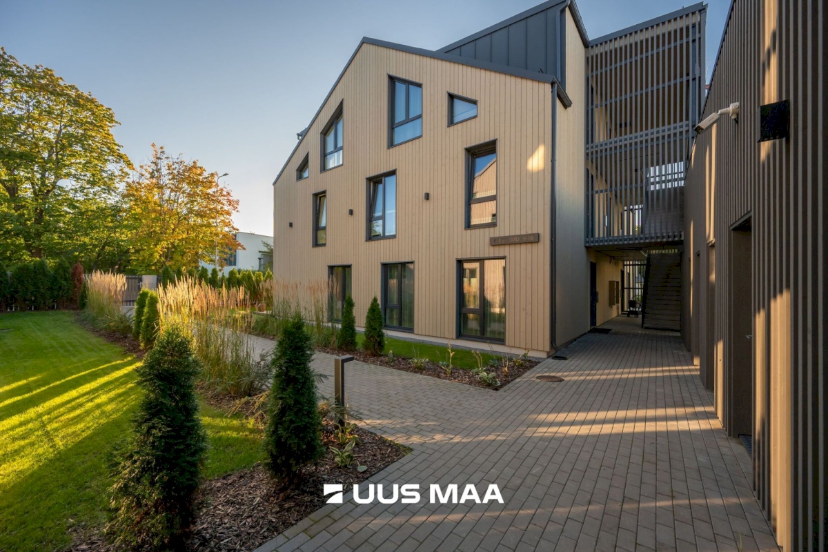 Keila linn, Paldiski mnt 14-12