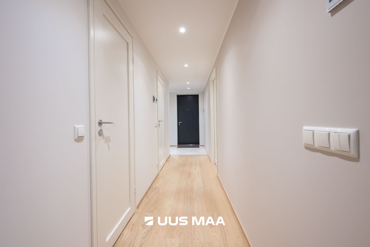 Keila linn, Paldiski mnt 14-16