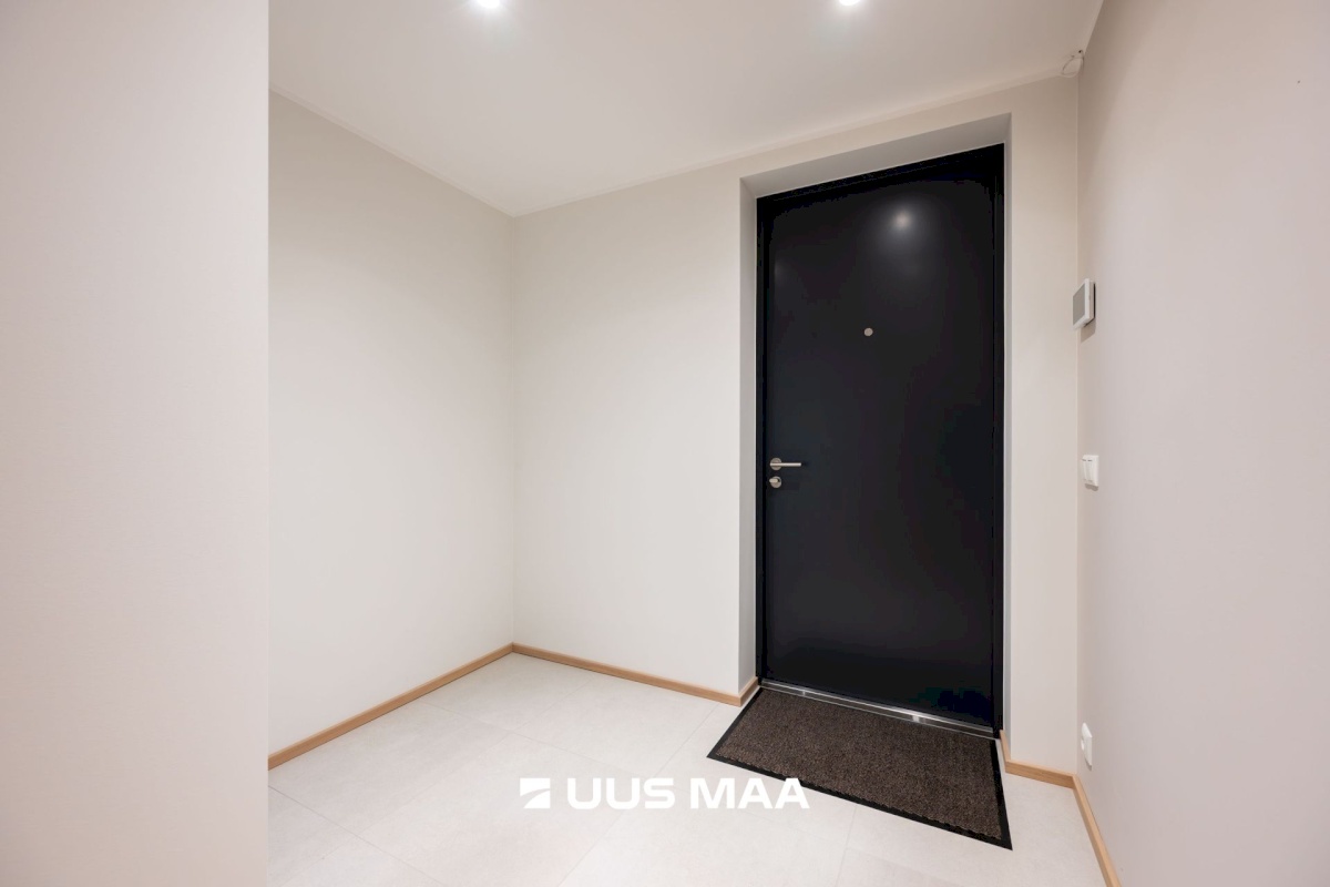 Keila linn, Paldiski mnt 14-16