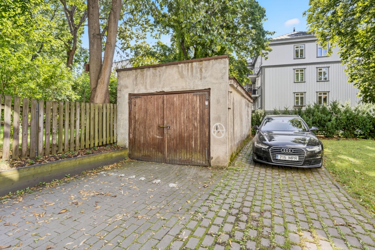 Tallinn, Kesklinna linnaosa, Kadriorg, J. Köleri tn 28