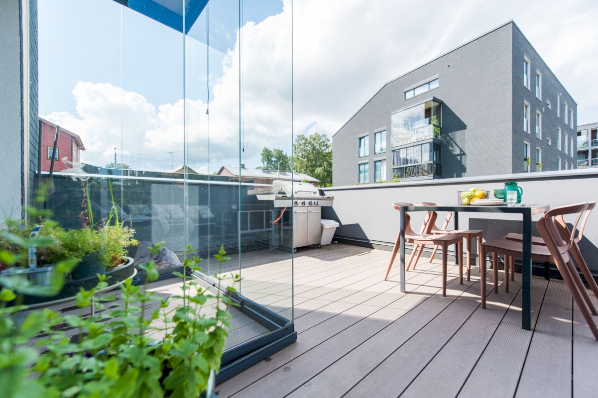 Tallinn, Põhja-Tallinna linnaosa, Kalamaja, Kalaranna tn 27