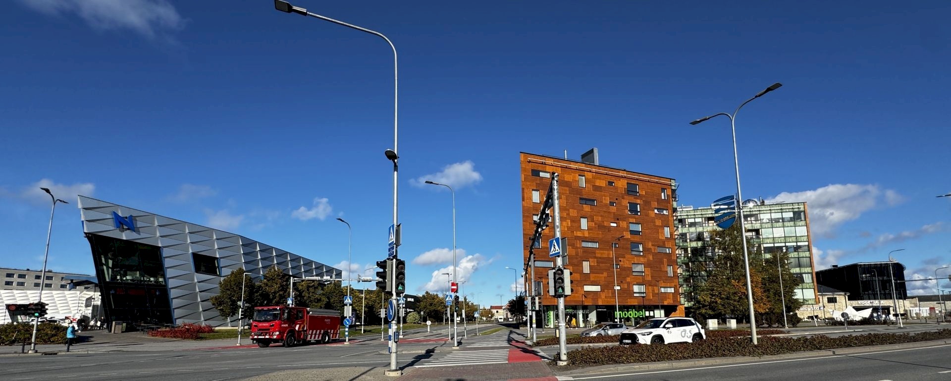 Tallinn, Kesklinna linnaosa, Sadama, Lootsi 3a