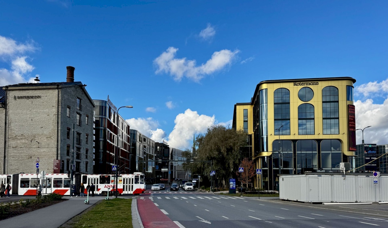 Tallinn, Kesklinna linnaosa, Sadama, Lootsi 3a