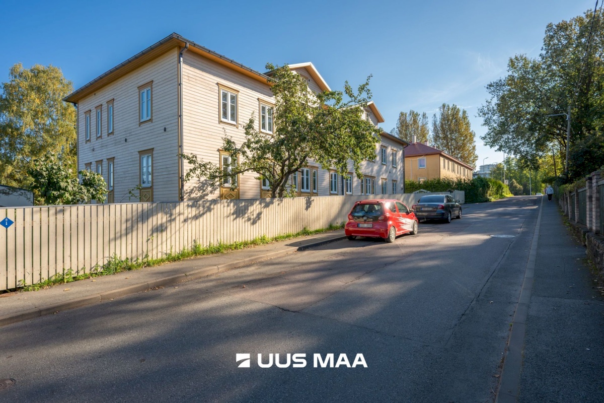 Tallinn, Kristiine linnaosa, Tondi, Pöialpoisi 4