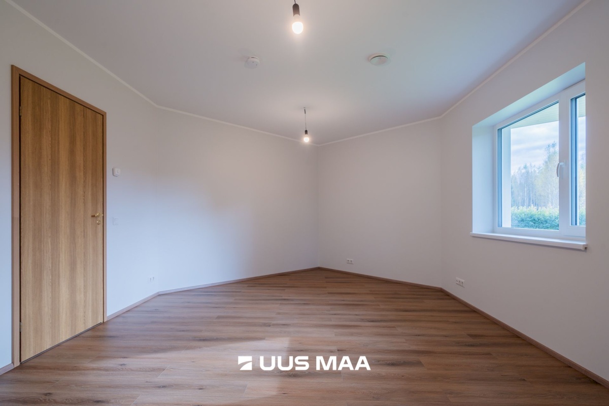 Peipsiääre vald, Alajõe küla, Männi