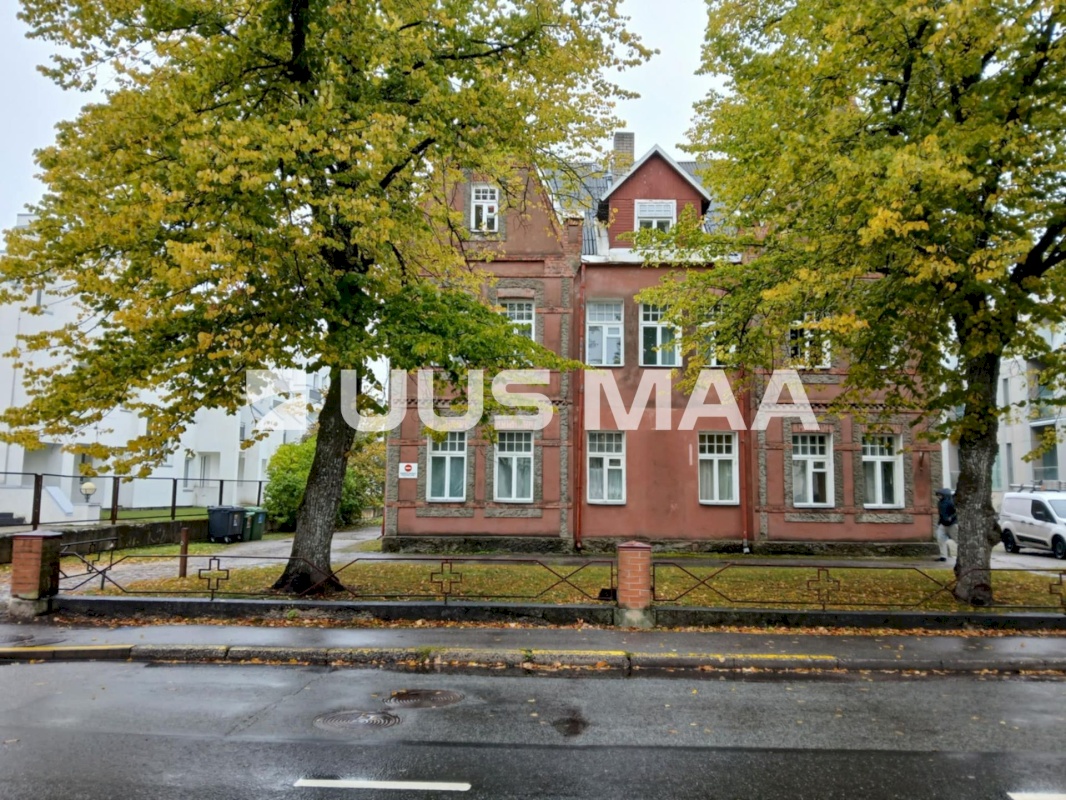 Pärnu linn, Pärnu linn, Rannarajoon, Tammsaare pst 8