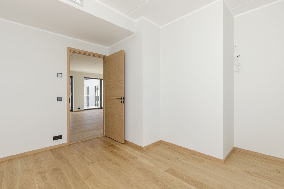 Tallinn, Nõmme linnaosa, Pääsküla, Vabaduse pst 170-6