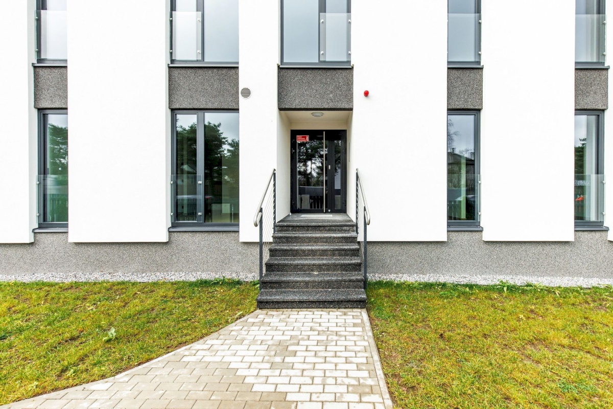 Tallinn, Nõmme linnaosa, Pääsküla, Vabaduse pst 170-6