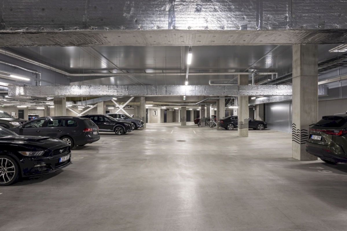 Tallinn, Kesklinna linnaosa, Kitseküla, Pärnu mnt 137