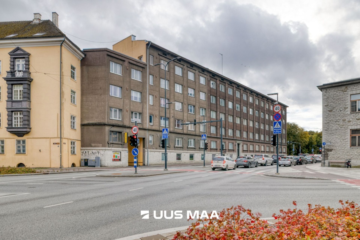 Tallinn, Kesklinna linnaosa, Pronksi 11