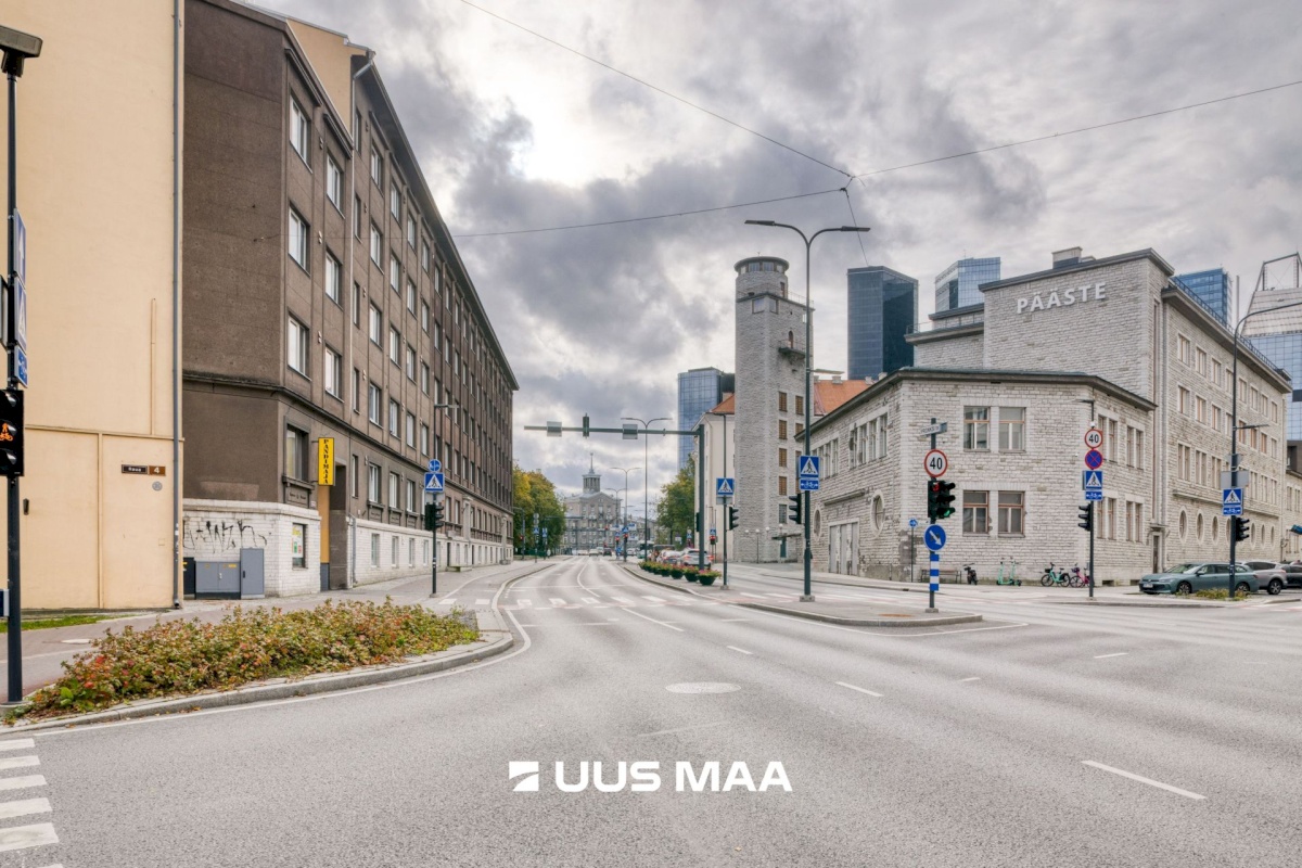 Tallinn, Kesklinna linnaosa, Pronksi 11