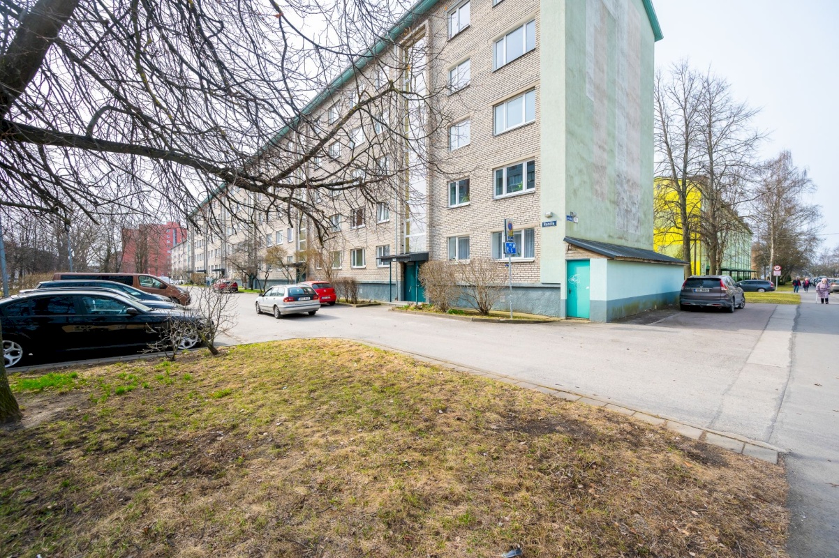 Tallinn, Põhja-Tallinna linnaosa, Madala 11