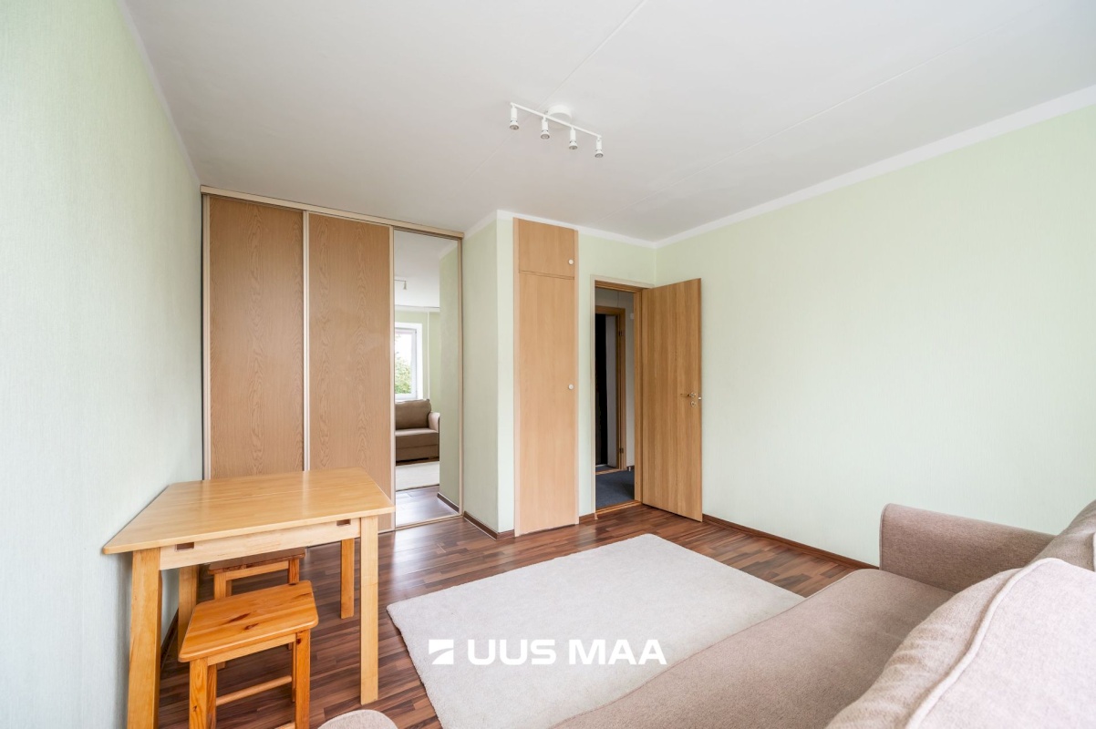 Tallinn, Põhja-Tallinna linnaosa, Madala 11
