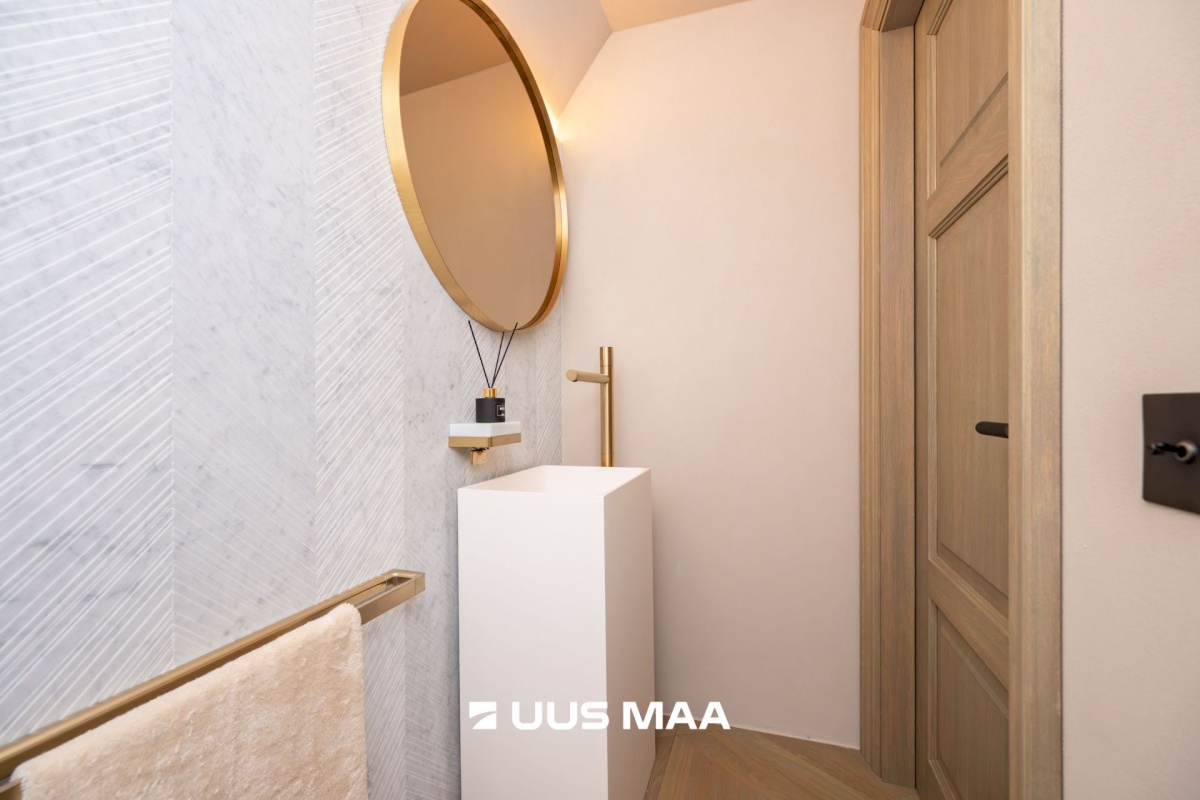 Tallinn, Kesklinna linnaosa, Vanalinn, Lai 9