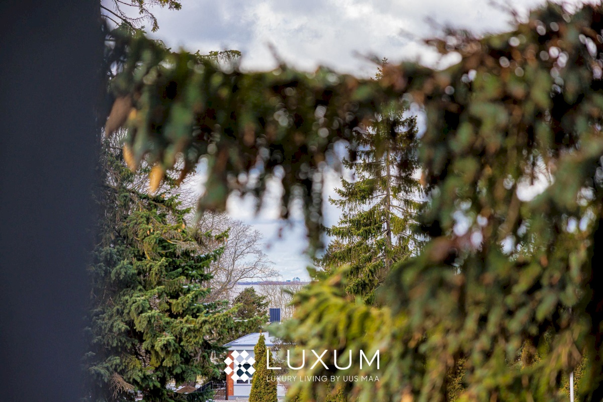 Tallinn, Kesklinna linnaosa, Kadriorg, Pirita tee 26F