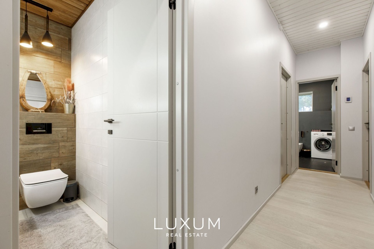 Lääne-Harju vald, Lohusalu küla, Lohusalu tee 141